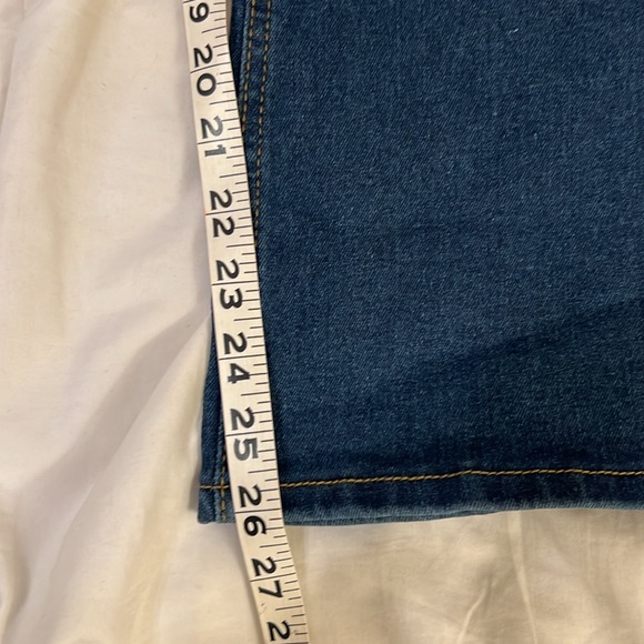 NWT High rise bootcut jeans - Picture 6 of 7